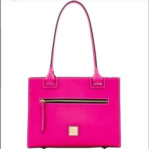 🆕 Dooney & Bourke Beacon Zip Tote, Magenta